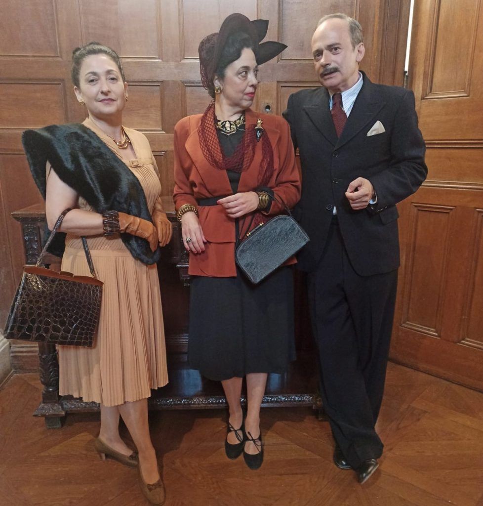 Eva Blay_Nova Actors_Balenciaga